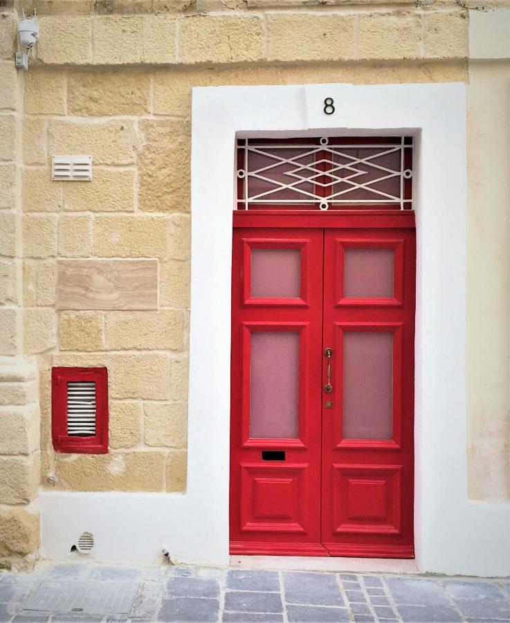 Apartament Malta'S Naughtiest Cabaret Floriana Zewnętrze zdjęcie